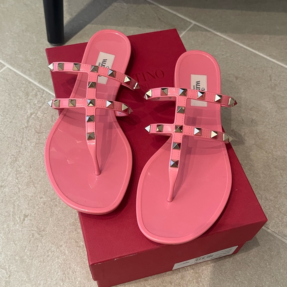 Valentino Rockstud PVC sandal Sz 40